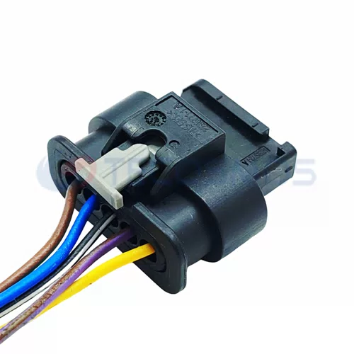 Waterproof Wire Connector Water Pump Cable Harness Car Shell Connector for Volkswagen 5Pin Female Plug 1-1718806-1 - image 2